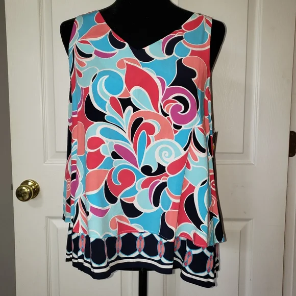 Crown & Ivy, NWT Women's Sleeveless Shirt Medium - Picture 2 of 9